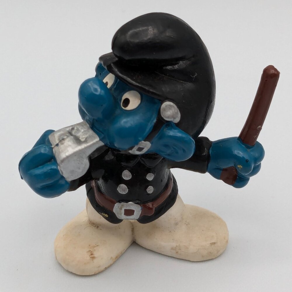 Smurf Policeman Figurine - Vintage 1980
